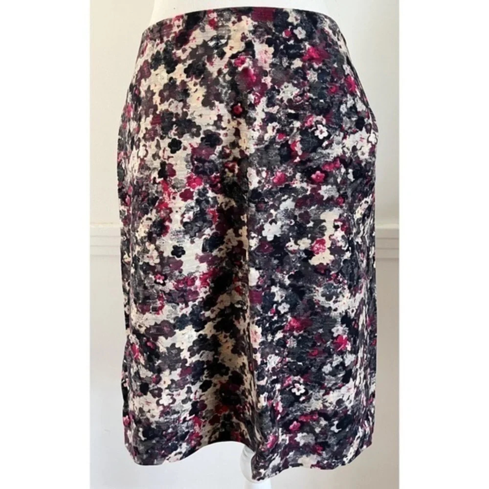 Talbots • Pink Grey Navy Floral Pencil Skirt